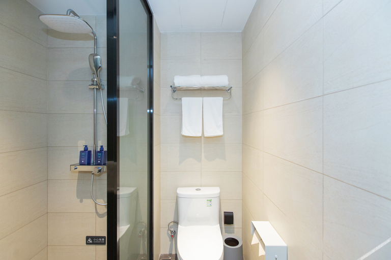 Bathroom 3, Hanting Hotel Wenzhou Yongjia Shangtang, Wenzhou