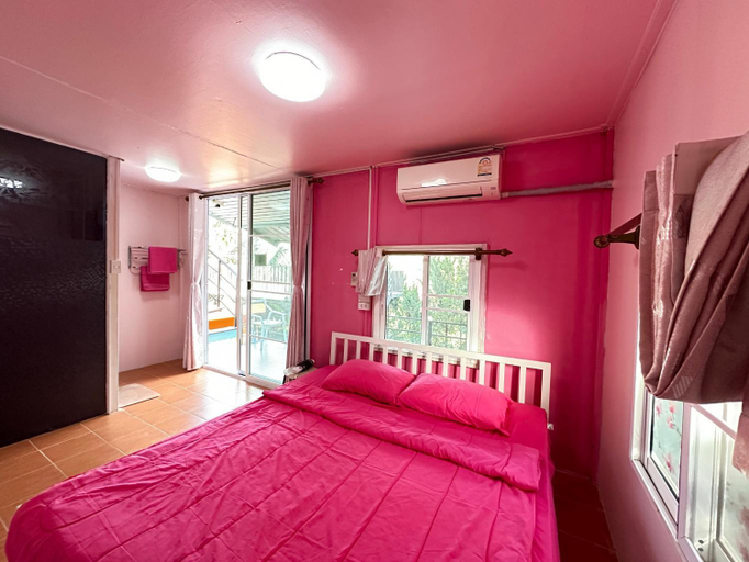 Bedroom 15