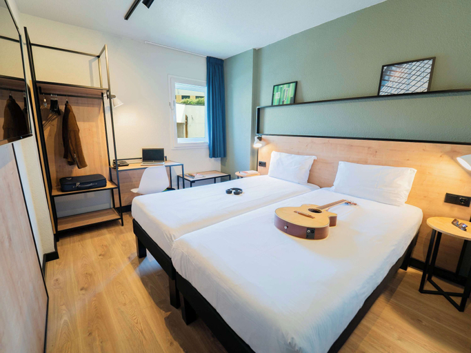 Bedroom 9