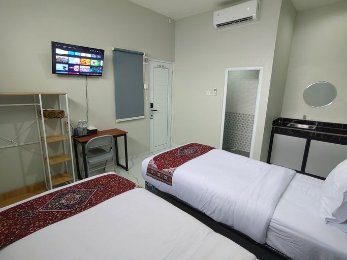 Joy Hotel Room Type - Twin Bed Std