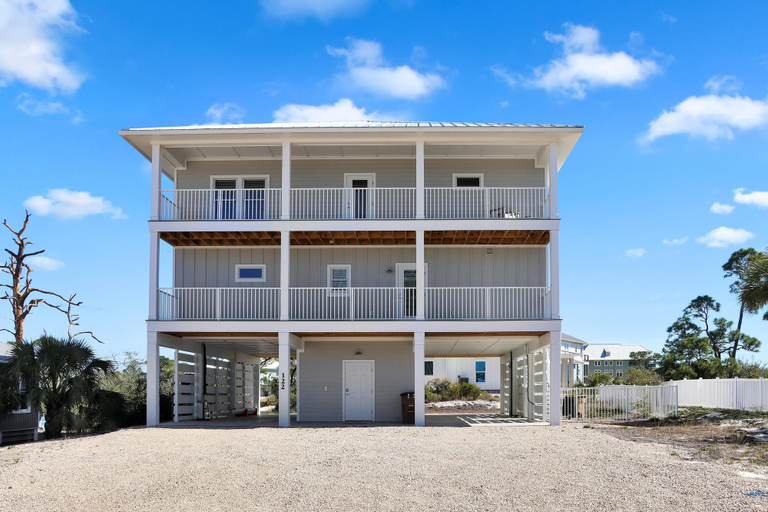 Exterior & Views 2, Oystercatcher, Gulf