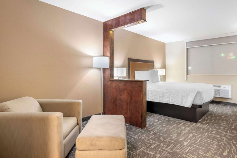 Bedroom 3, Best Western Post Inn, Garza