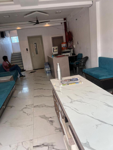 Others 3, Hotel SS1, Indore