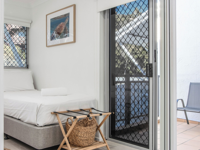 Bedroom 1, Waterfront at Sunrise Cove, Tweed - Tweed-Heads