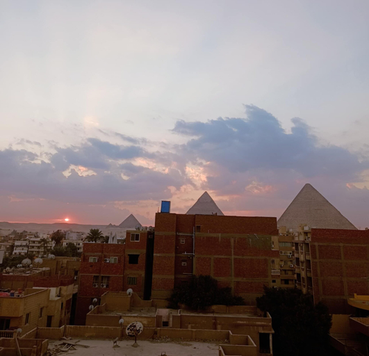 Others 5, King Badr pyramids inn, Al-Ahram