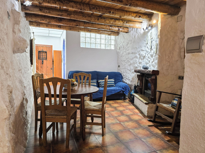 Food & Drinks 5, Casas rurales la Tejeruela, Albacete