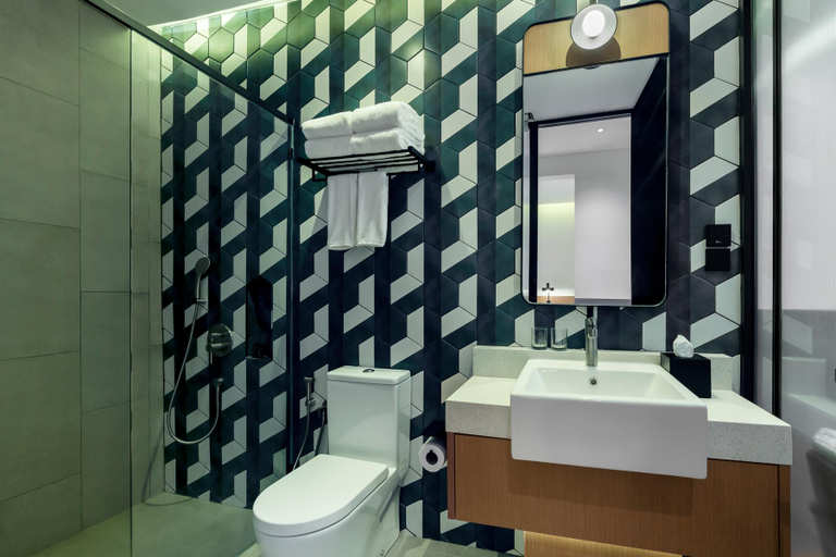 Bathroom 25