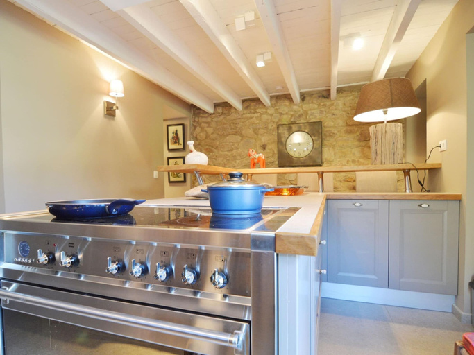 Others 5, Holiday Home in Ardennes Near Chimay Abbey, Namur