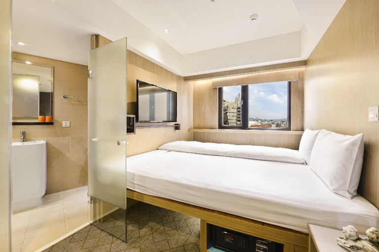 Bedroom 15