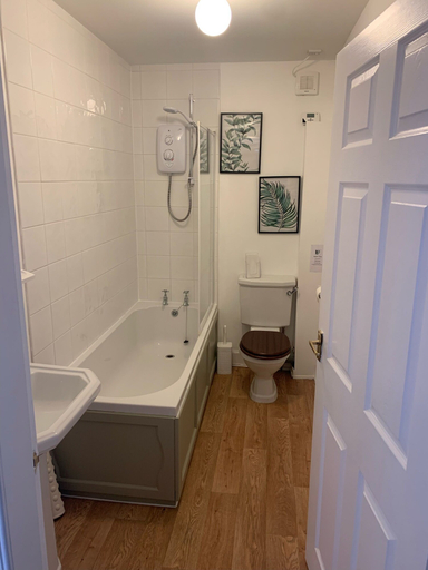 Bathroom 4, Cuil an Daraich Guest House, Perthshire and Kinross