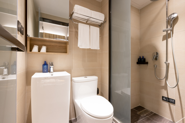 Bathroom 3, Hanting Hotel Beijing Wukesong Dacheng Road, Beijing