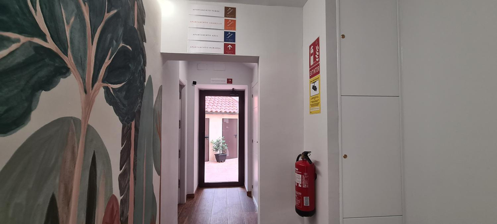 Others 4, Pregonero Urban Suites - Naranja, Soria