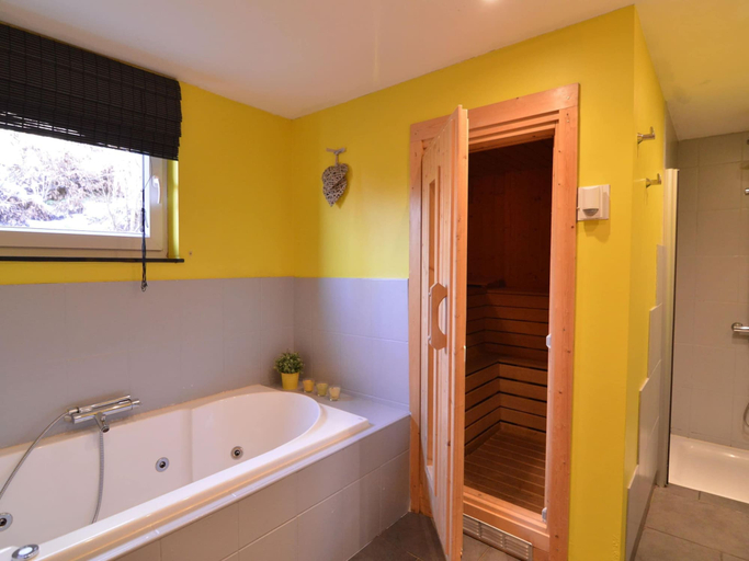 Bathroom 3, Panoramic Retreat in Malmedy, Liège