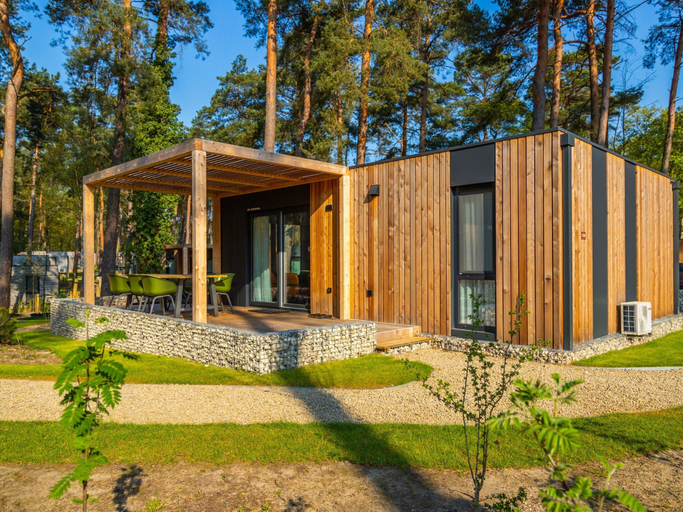 Others 1, Chalet With air Conditioning on a Holiday Park, Limburg