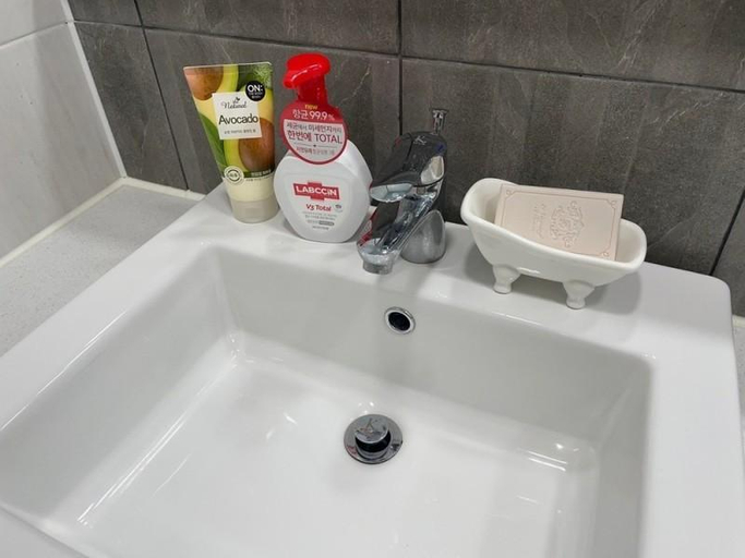 Bathroom 5