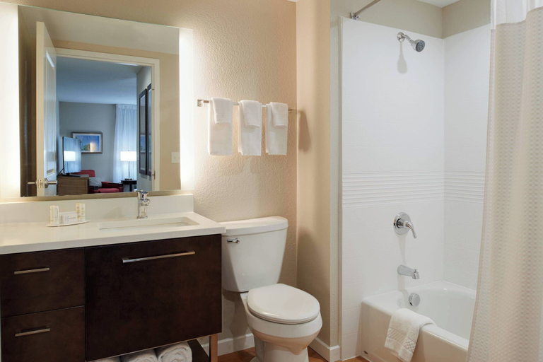 Bathroom 4, TownePlace Suites by Marriott Richmond, Madison