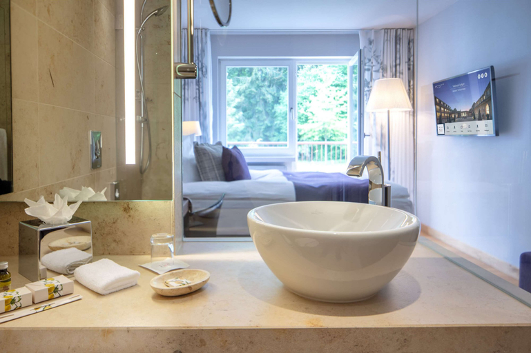 Bathroom 5, Waldhotel Stuttgart, Stuttgart