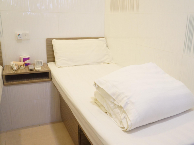 Bedroom 3, Naruto Inn, Kowloon