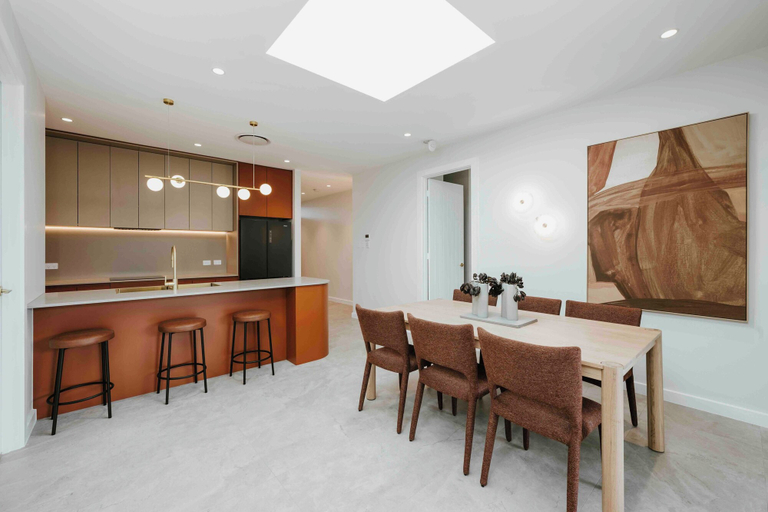 Dining Room 9