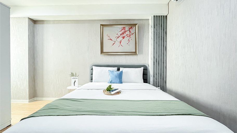 Nice and Comfortable 2BR Apartment at Daan Mogot City By Travelio, West Jakarta
