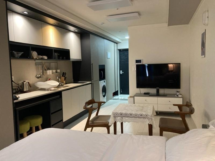 Bedroom 30