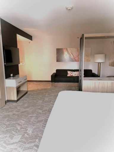 Bedroom 19