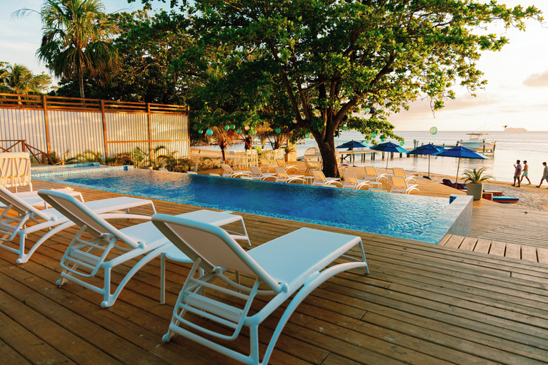 Sport & Beauty 2, Blue Roatan Resort, Roatán