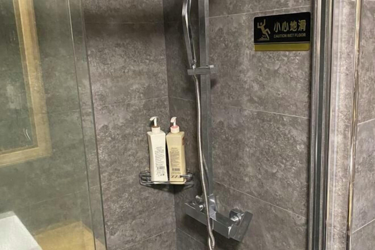 Bathroom 7