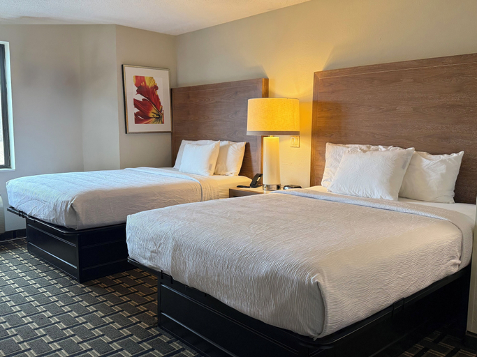 Bedroom 3, Sleep Inn & Suites Peoria North, Peoria