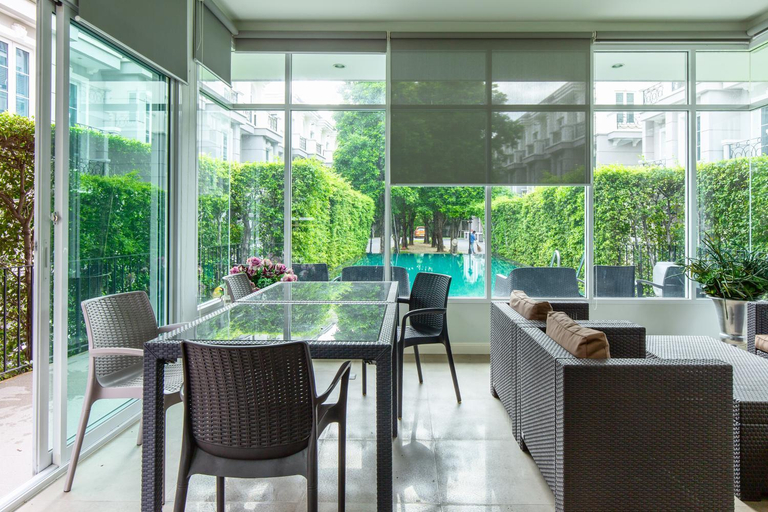 Food & Drinks, Inhome Luxury Residence Villa by Kitty, Khlong Toey