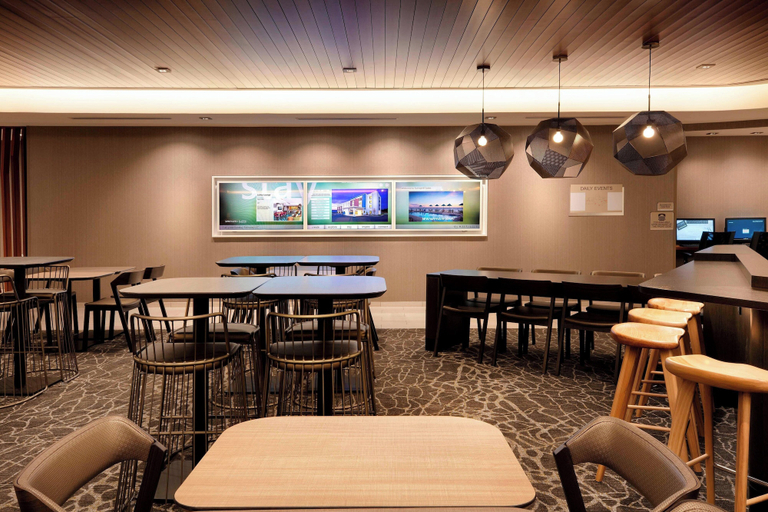 Food & Drinks 4, SpringHill Suites by Marriott Hampton Portsmouth, Rockingham