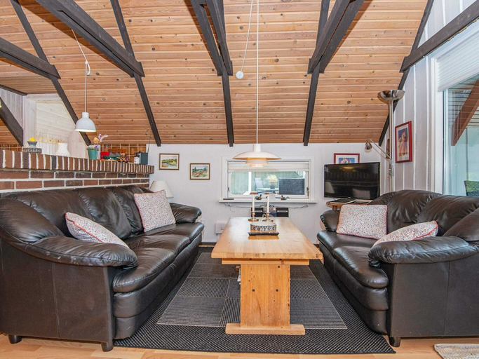 Others 5, 6 Person Holiday Home in Toftlund, Tønder