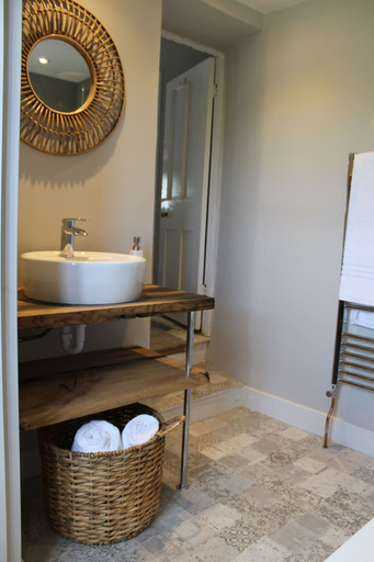 Bathroom 4, Seascape Hideaways at Mortehoe, Devon