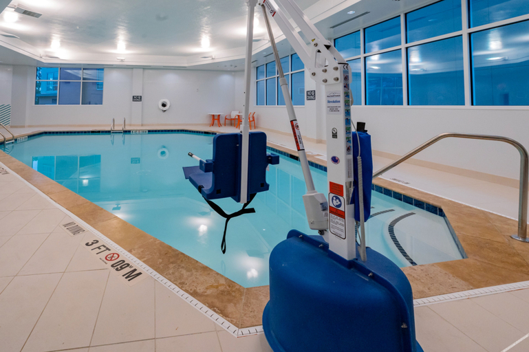 Sport & Beauty, Courtyard® by Marriott® Atlanta Dunwoody, DeKalb