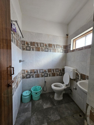 Bathroom 5, The Happy Home, The Nilgiris