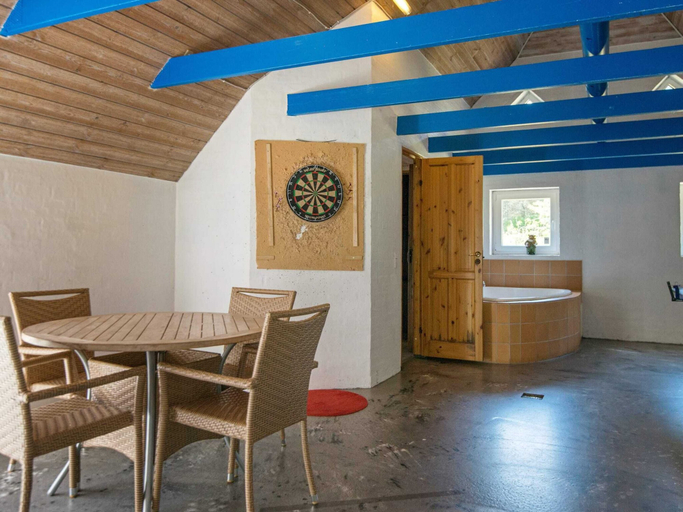 Others 4, 4 Star Holiday Home in Ulfborg, Holstebro