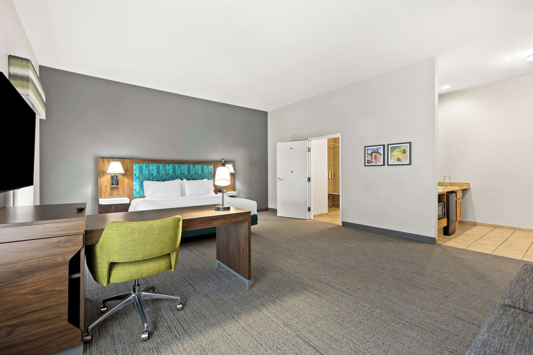 Others 5, Hampton Inn & Suites Canton, Stark