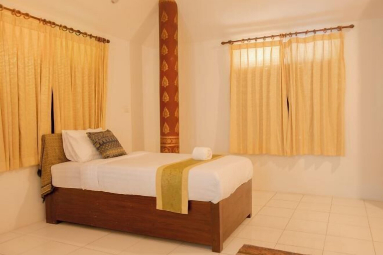 Bedroom 30