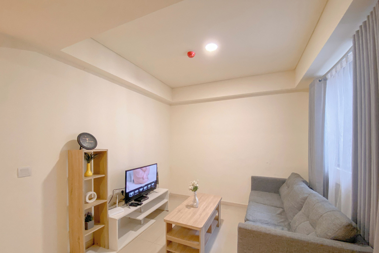 Others 1, Modern 2BR Room at Meikarta Apartment By Travelio, Cikarang
