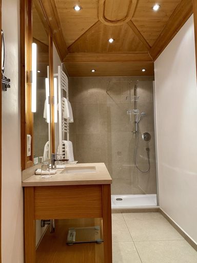 Bathroom 4, Brauereigasthof-Hotel Aying, München