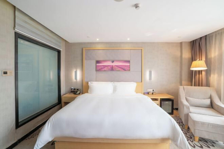 Bedroom 26