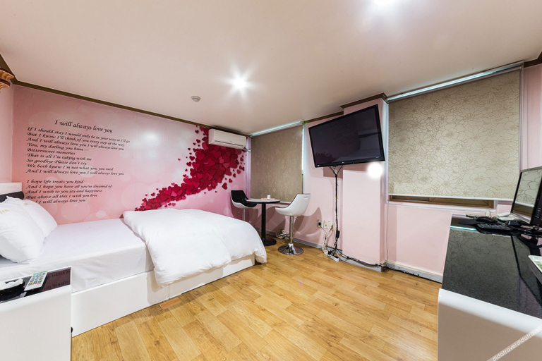 Bedroom 4, Cheongnyangni Dongbu Motel, Dong-daemun
