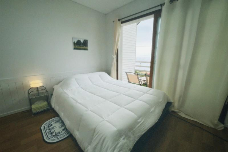 Bedroom 3, Namhae Insan Inhae Pension, Namhae