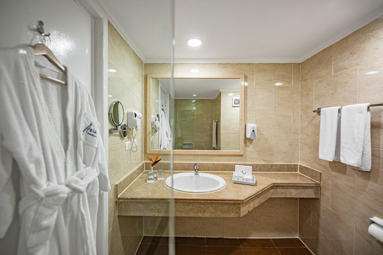 Bathroom 4, Bel Air Azur Resort (Adults Only), Al-Ghurdaqah