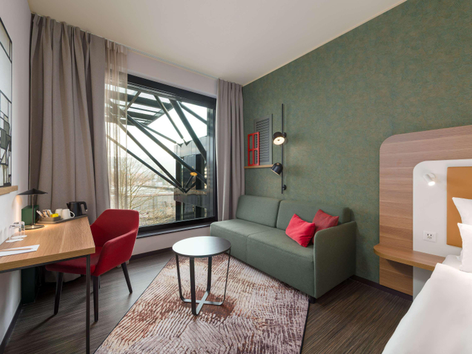 Bedroom 16