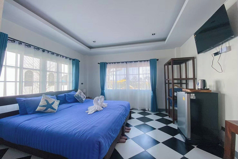 Bedroom 3, Buffalo Island Resort, Hang Dong