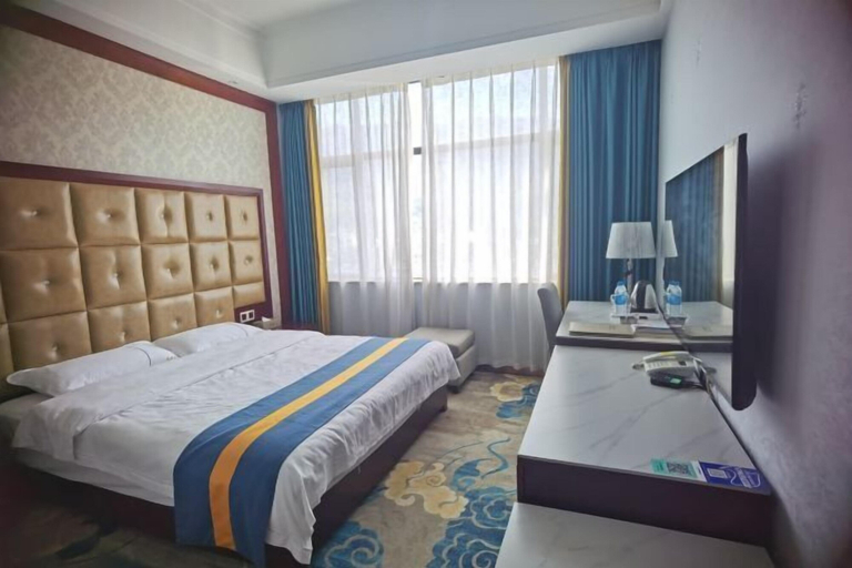 Bedroom 3, Zhenkang Loisse International Hotel, Kunlong