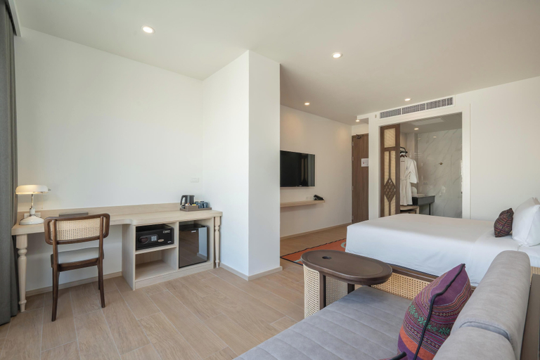 Bedroom 16