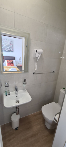 Bathroom 3, Torland Seafront Hotel, Torbay