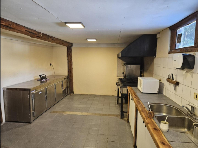Others 5, Hostel Capsula Refugio Oeste, Bariloche